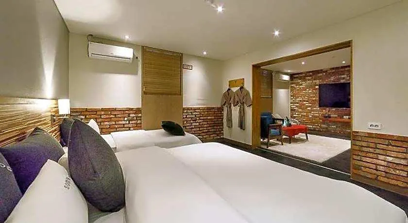 Incheon Soma Hotel 2*,  South Korea