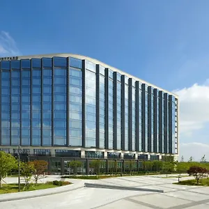 4* Отель Courtyard By Marriott Botanic Park